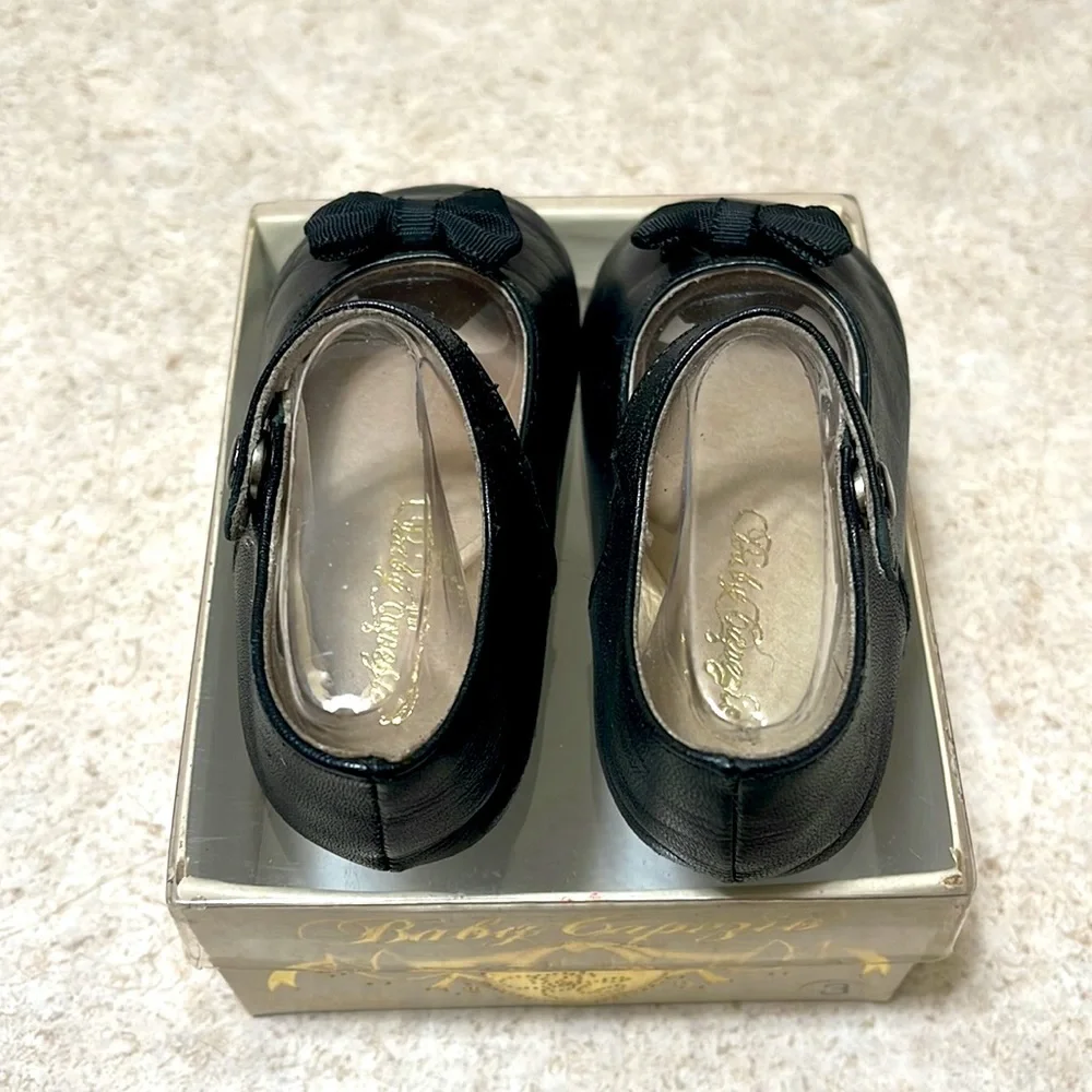 VINTAGE BABY CAPEZIO BLACK LEATHER MARY JANE CRIB SHOES IN BOX